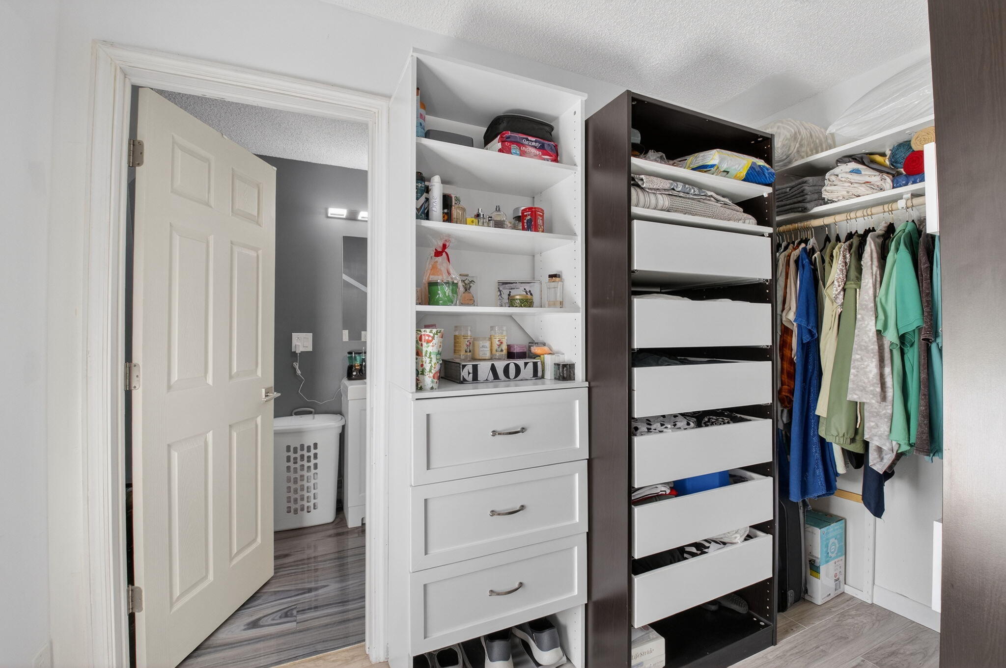 SOUTHWIND LAKES - Residential