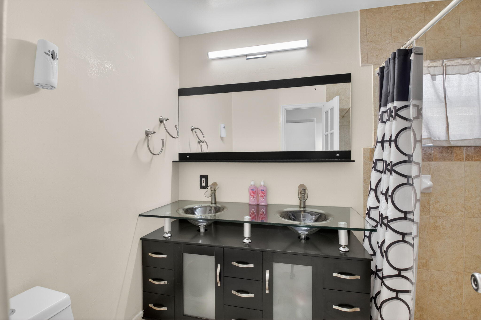 SOUTHWIND LAKES - Residential