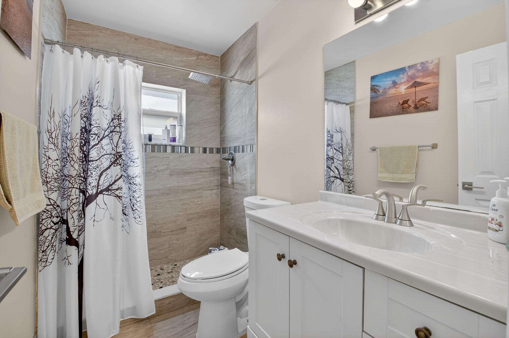 SOUTHWIND LAKES - Residential