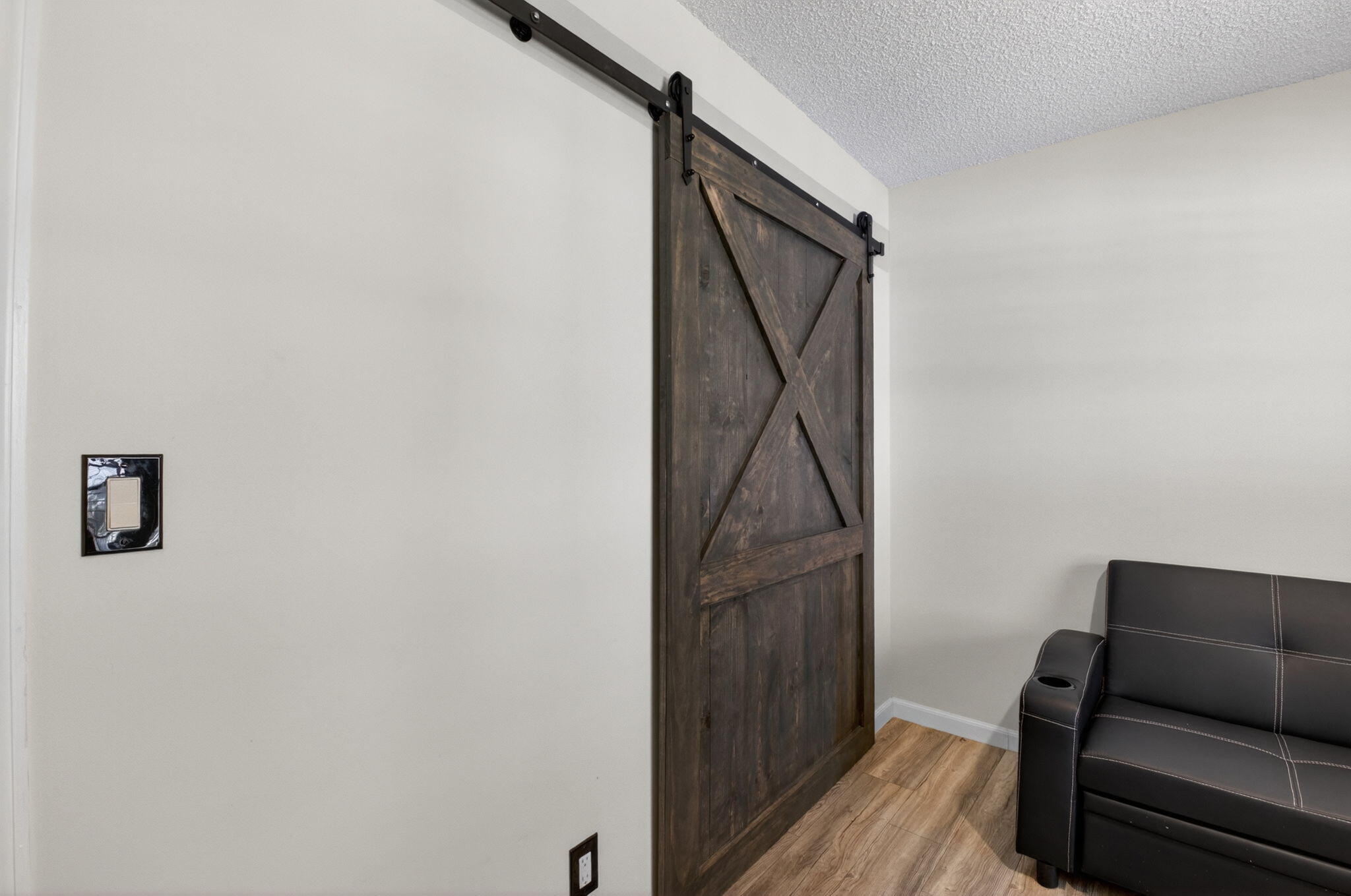 SOUTHWIND LAKES - Residential