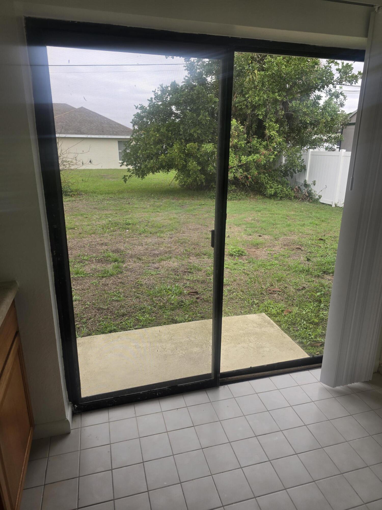 PORT ST LUCIE SEC 17 - Residential Lease