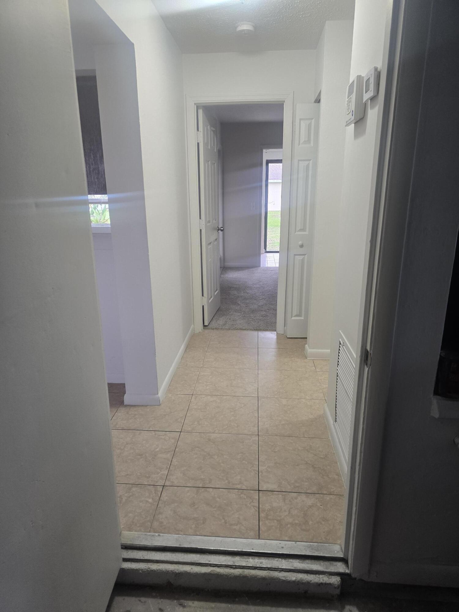 PORT ST LUCIE SEC 17 - Residential Lease