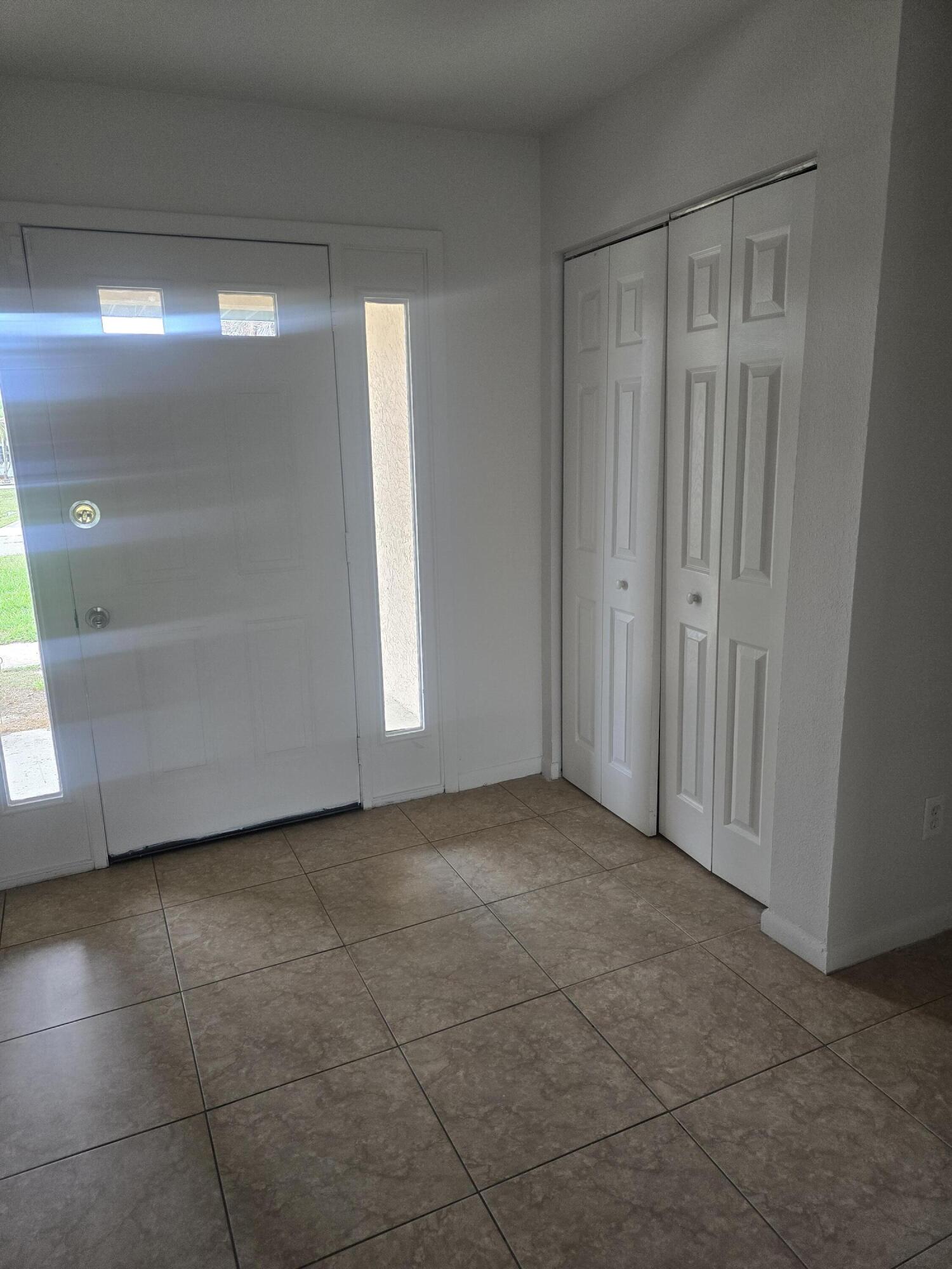 PORT ST LUCIE SEC 17 - Residential Lease