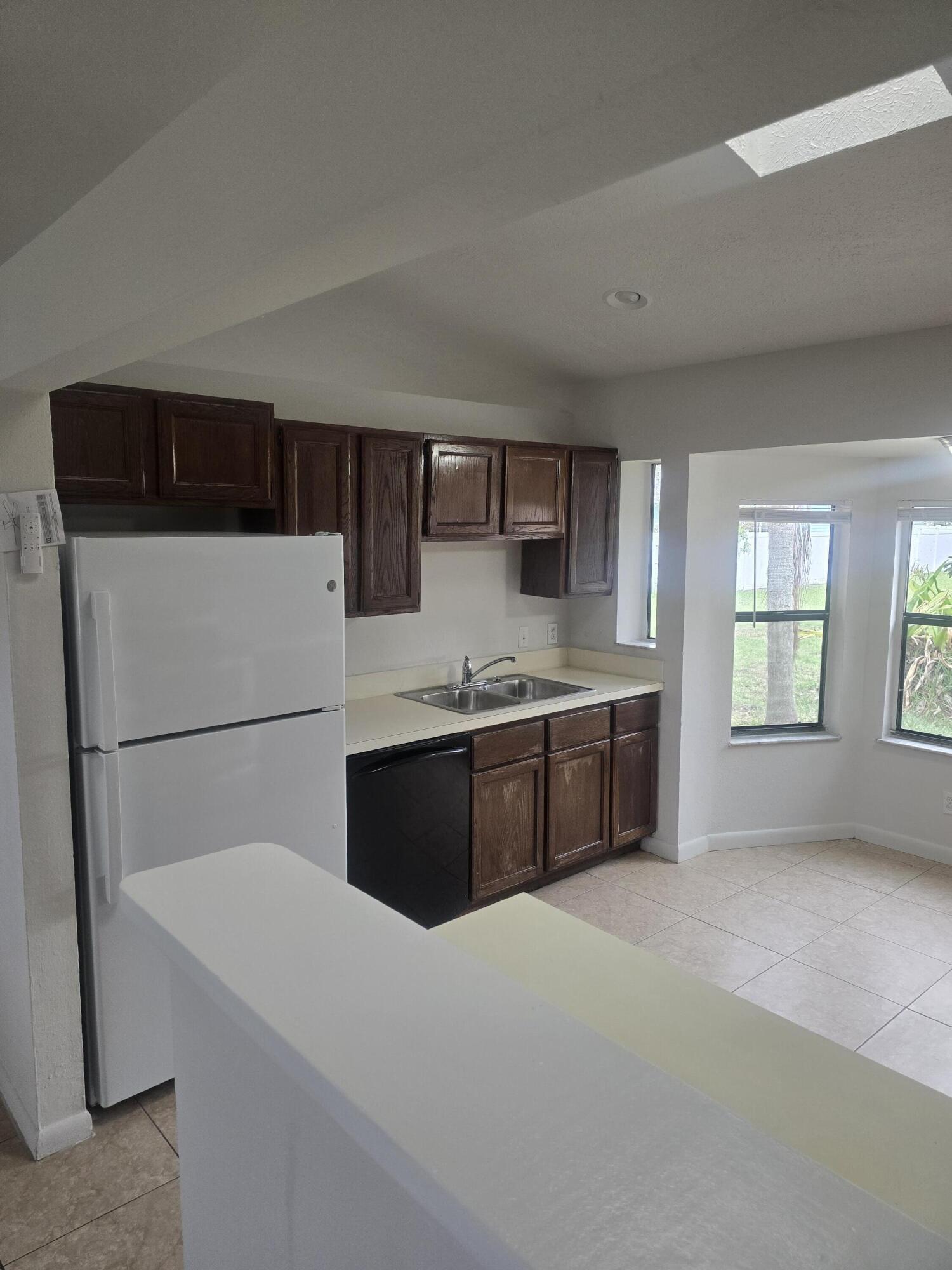 PORT ST LUCIE SEC 17 - Residential Lease