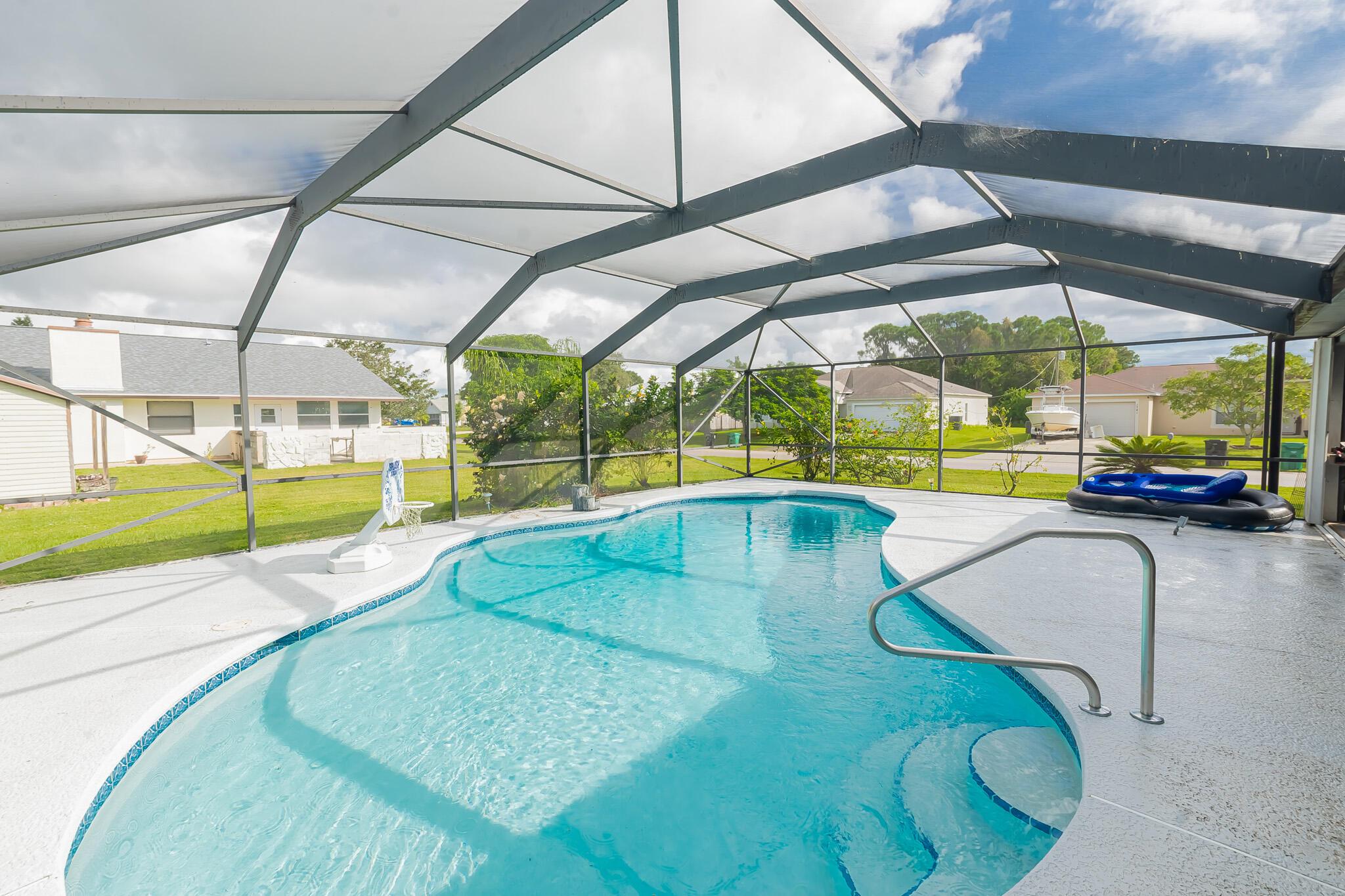 PORT ST LUCIE SECTION 13 - Residential