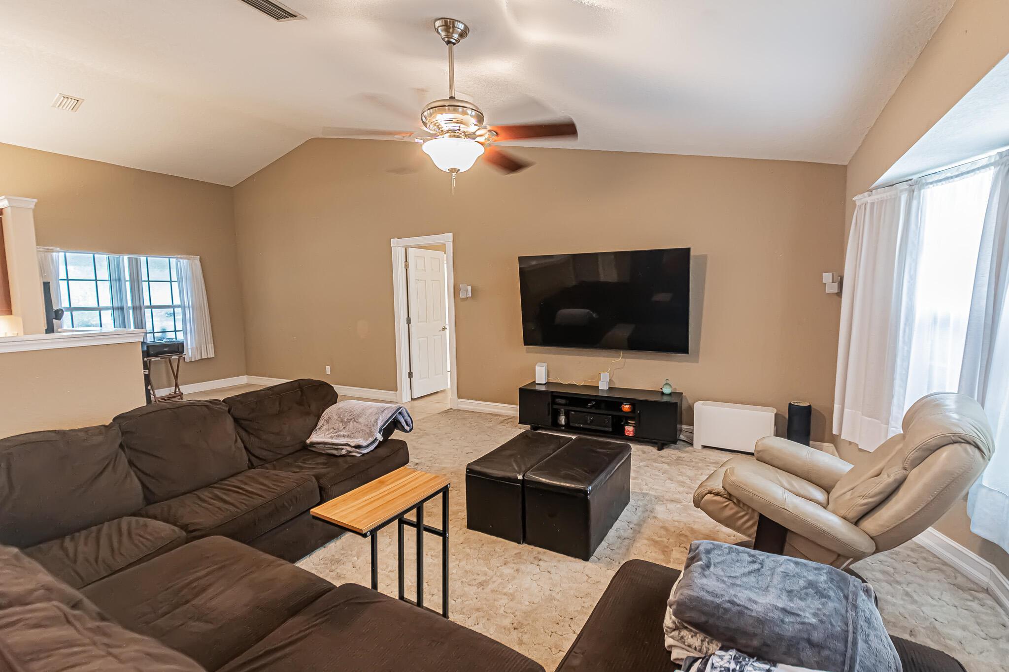 PORT ST LUCIE SECTION 13 - Residential