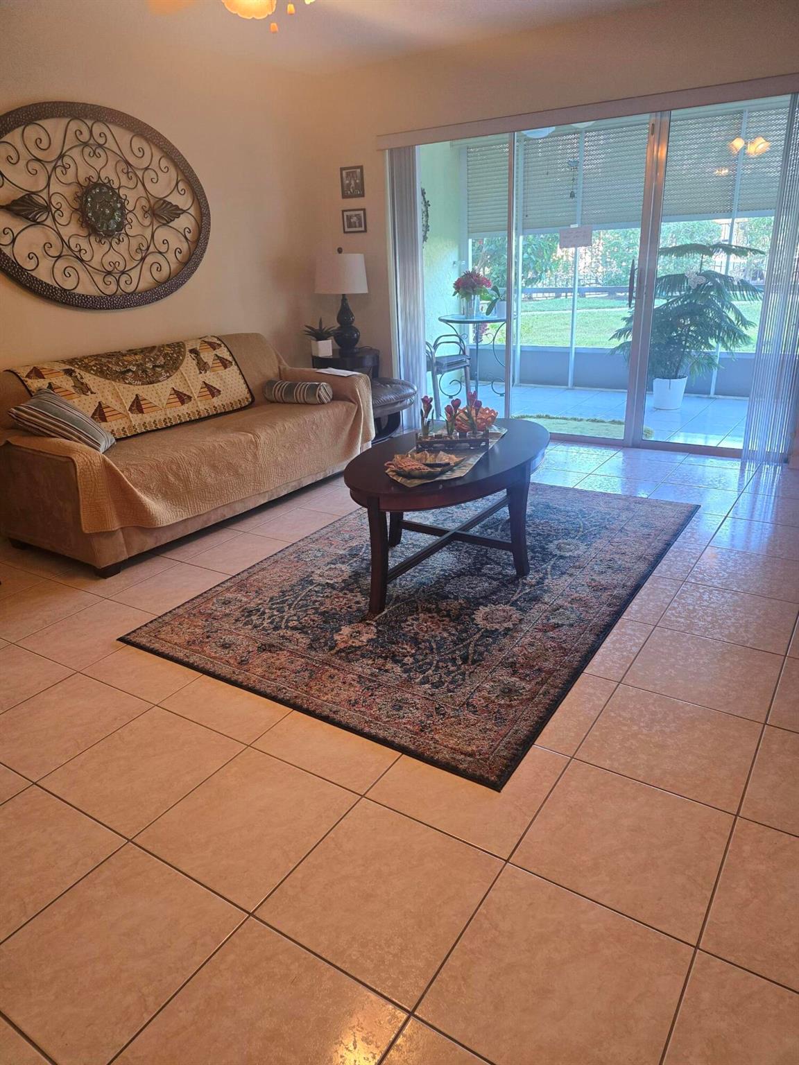 POINCIANA LAKES CONDO - Residential Lease