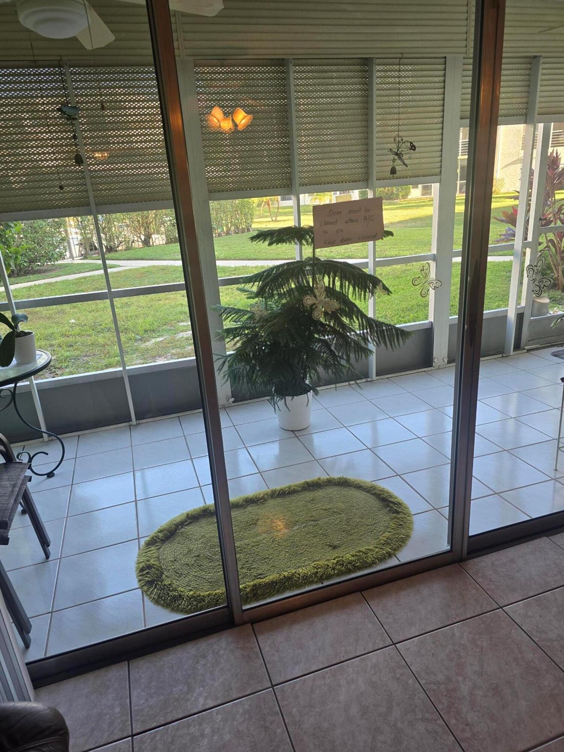 POINCIANA LAKES CONDO - Residential Lease