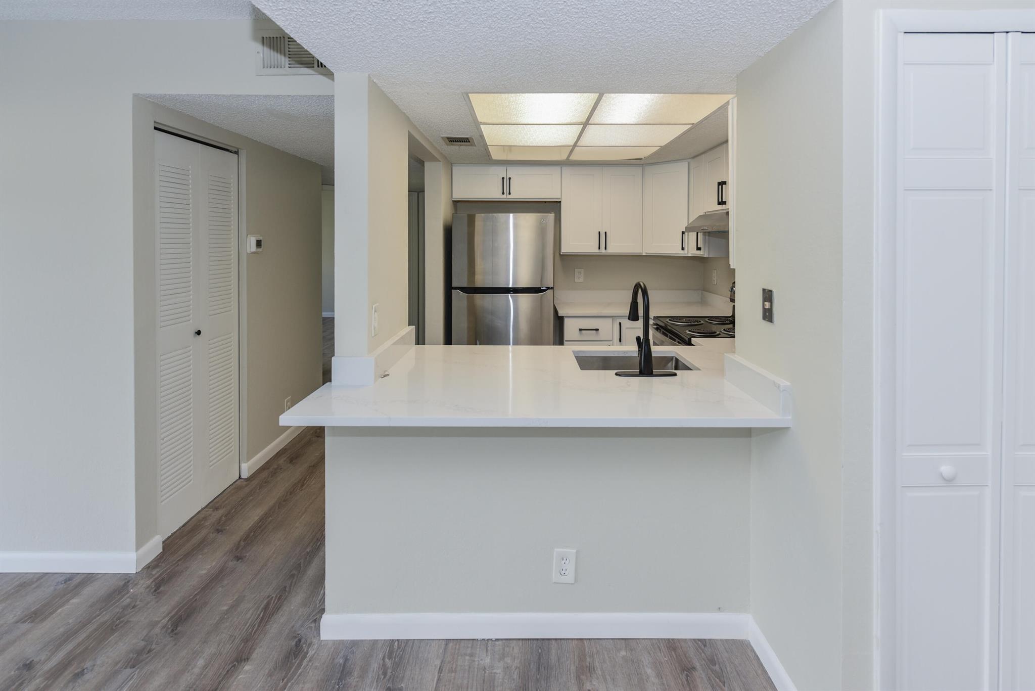 MIDPORT PLACE I, A CONDOM - Residential Lease