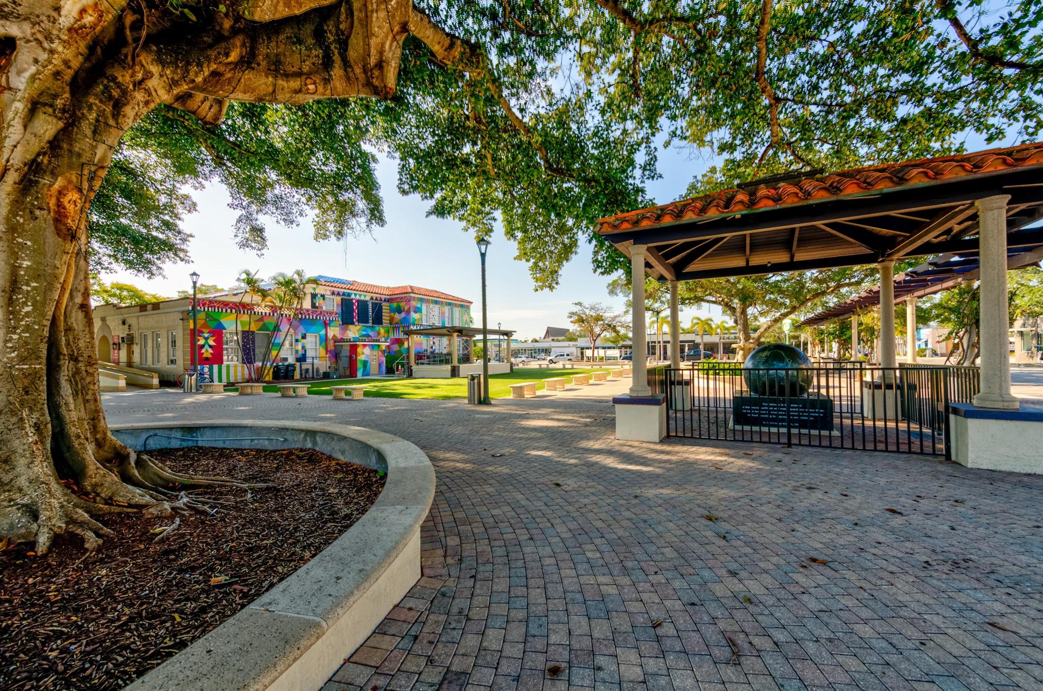 LUCERNE CONDO - Residential