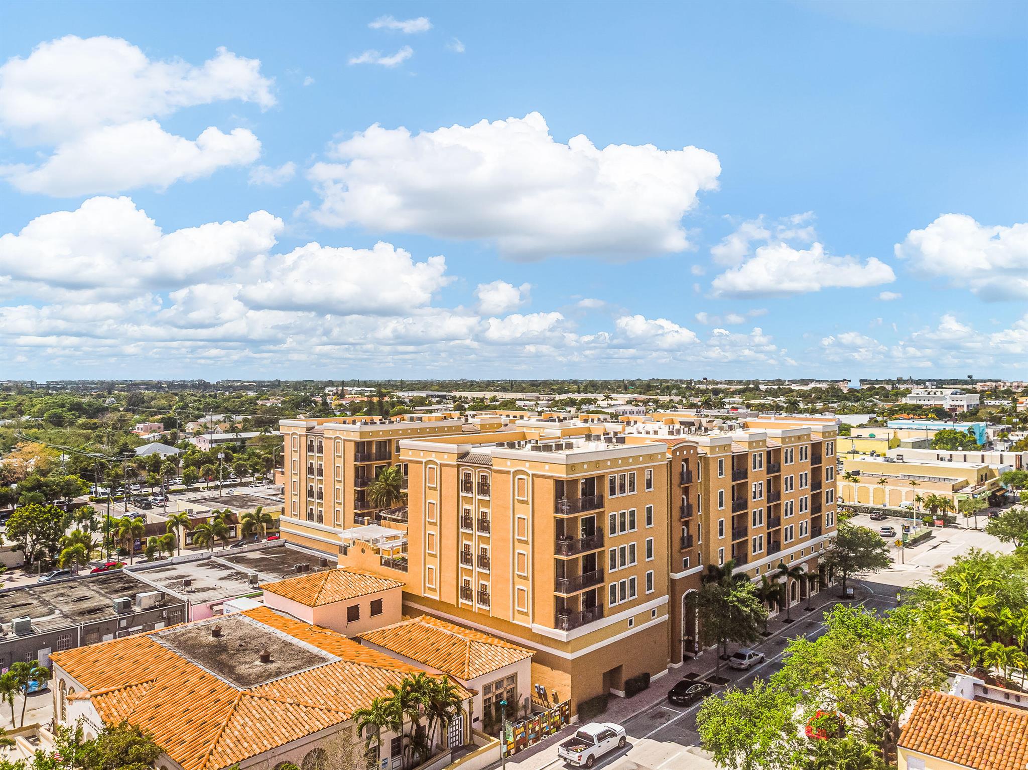 LUCERNE CONDO - Residential