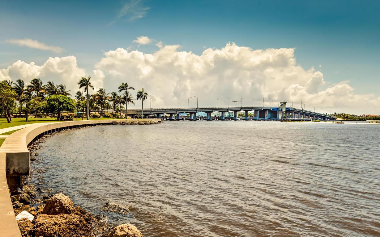 LUCERNE CONDO - Residential