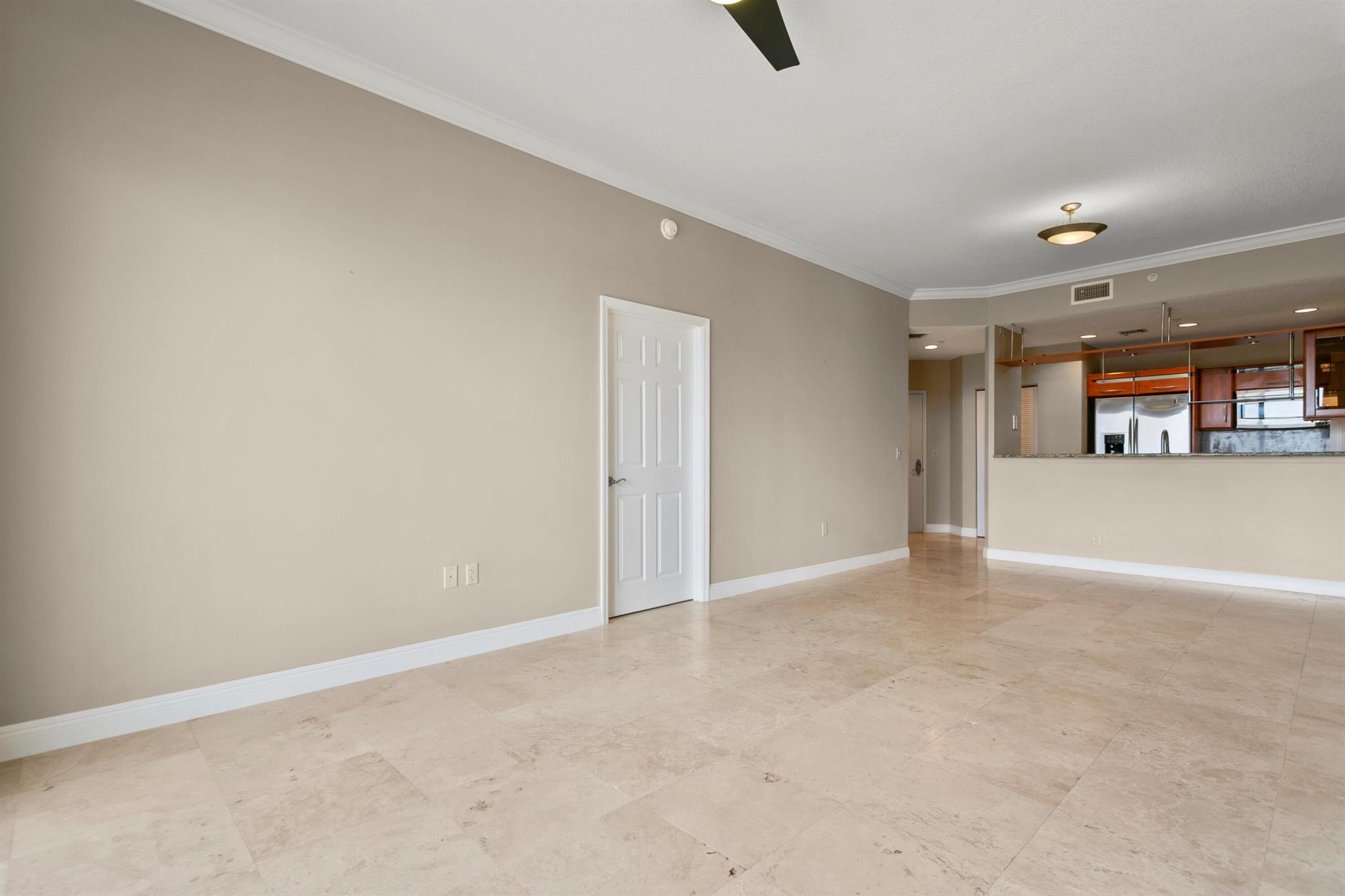 LUCERNE CONDO - Residential