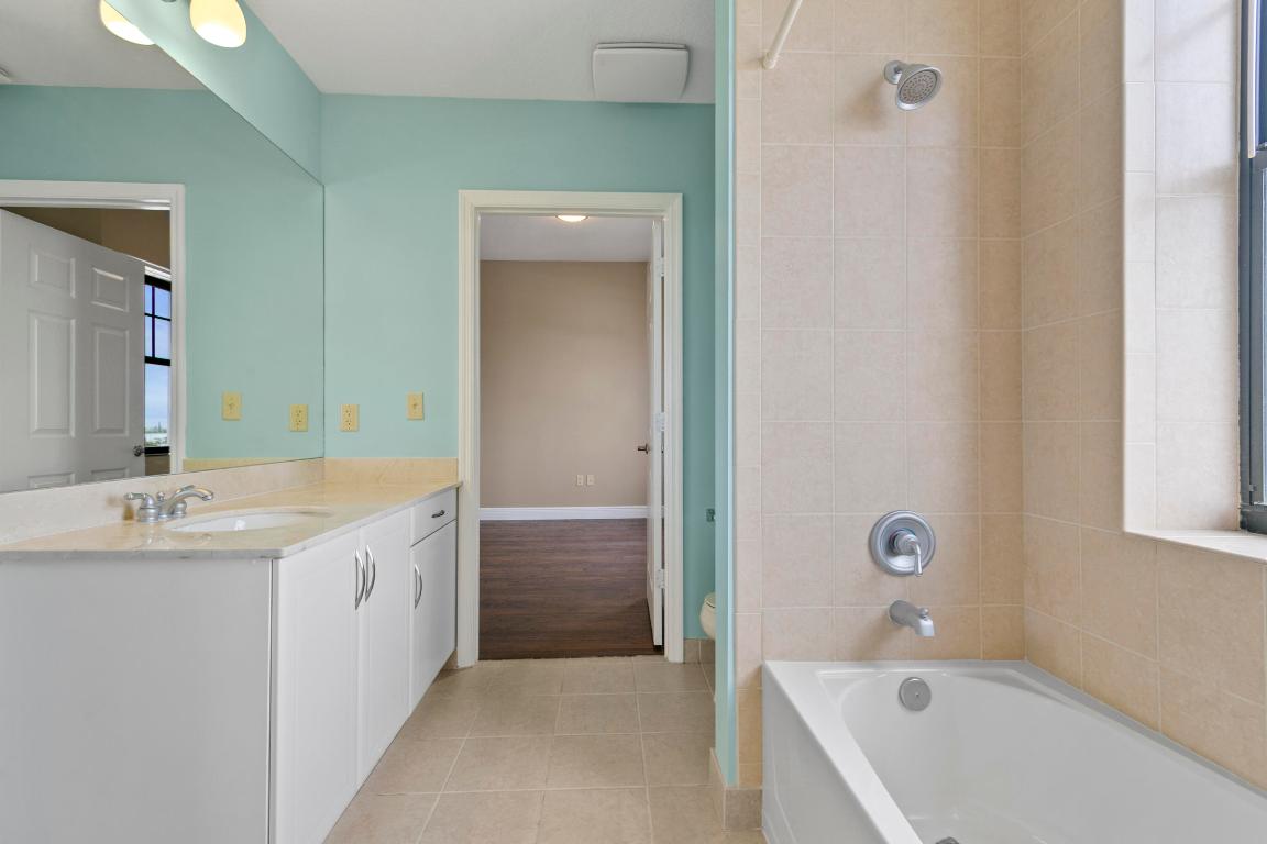 LUCERNE CONDO - Residential