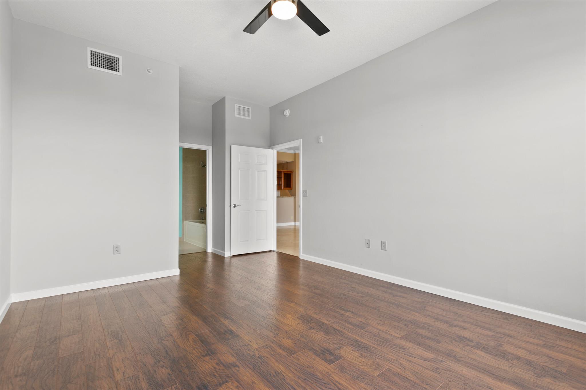 LUCERNE CONDO - Residential