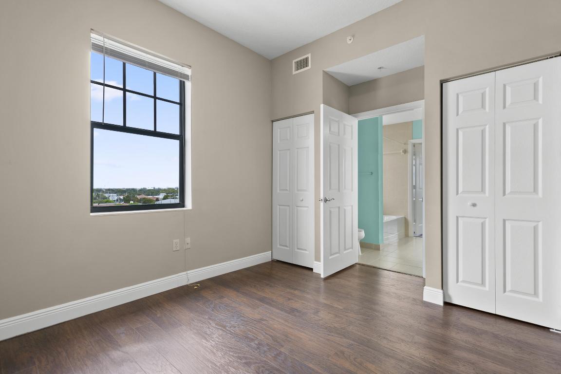 LUCERNE CONDO - Residential