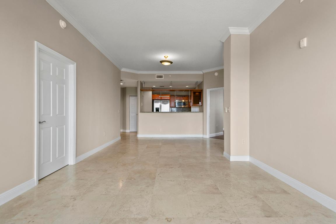 LUCERNE CONDO - Residential