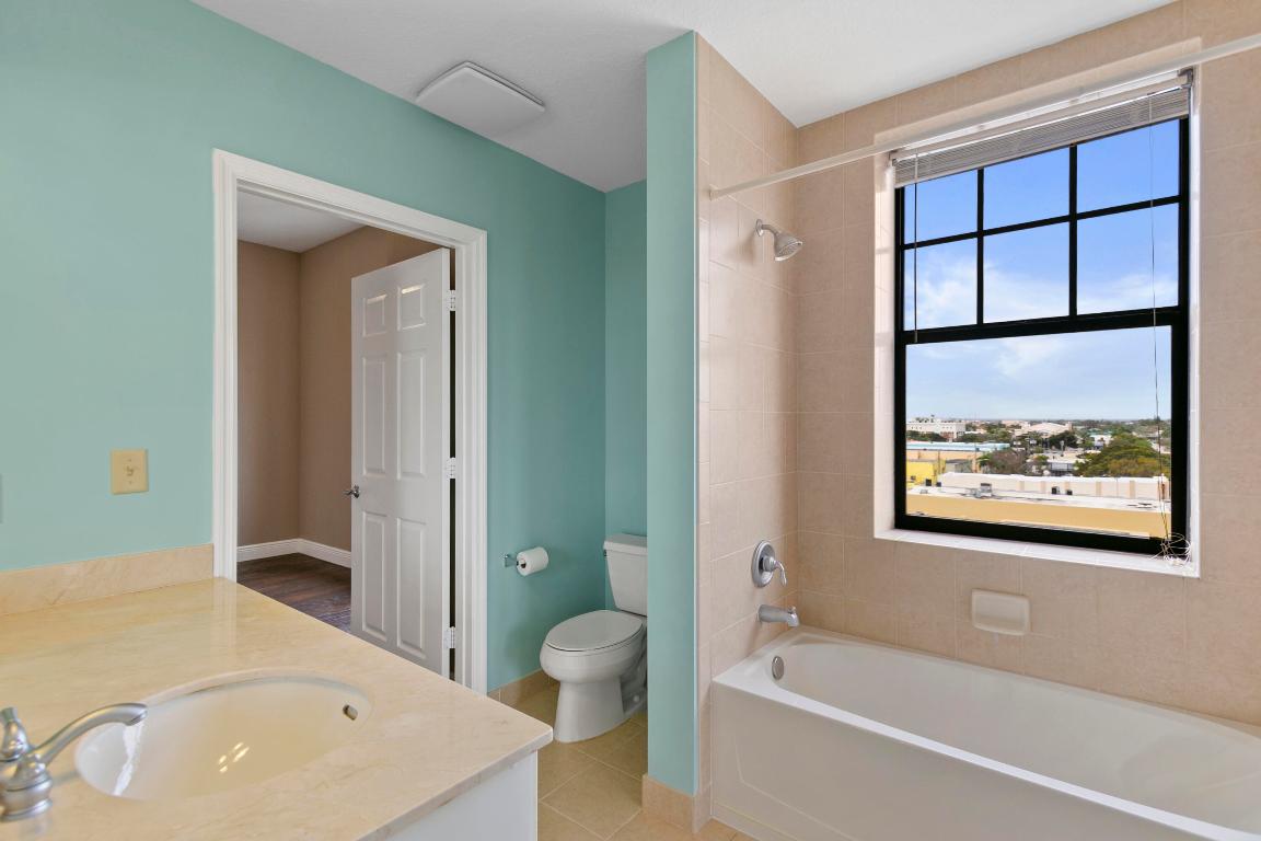 LUCERNE CONDO - Residential