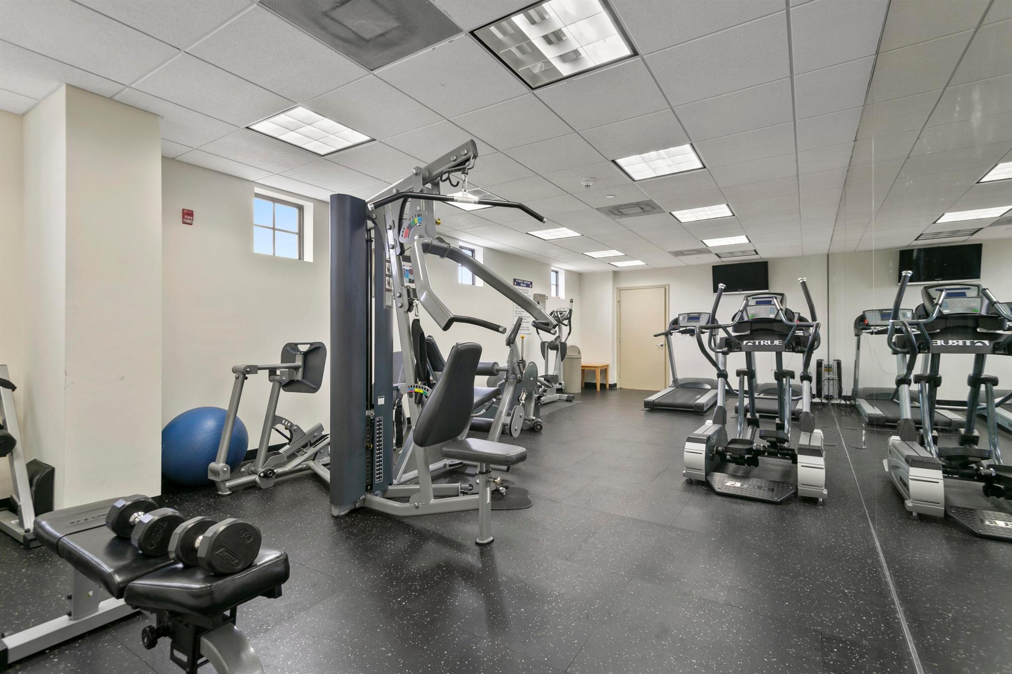 LUCERNE CONDO - Residential