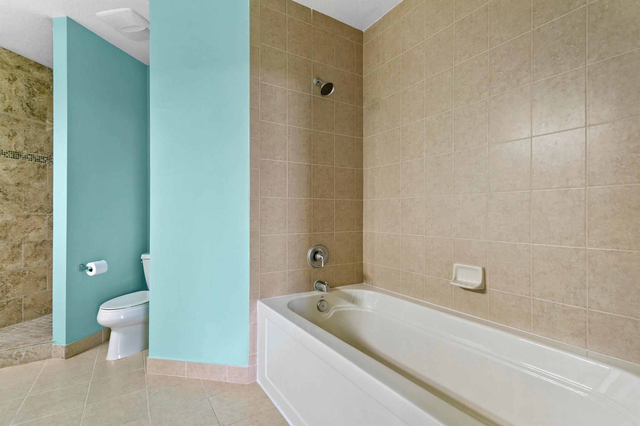 LUCERNE CONDO - Residential