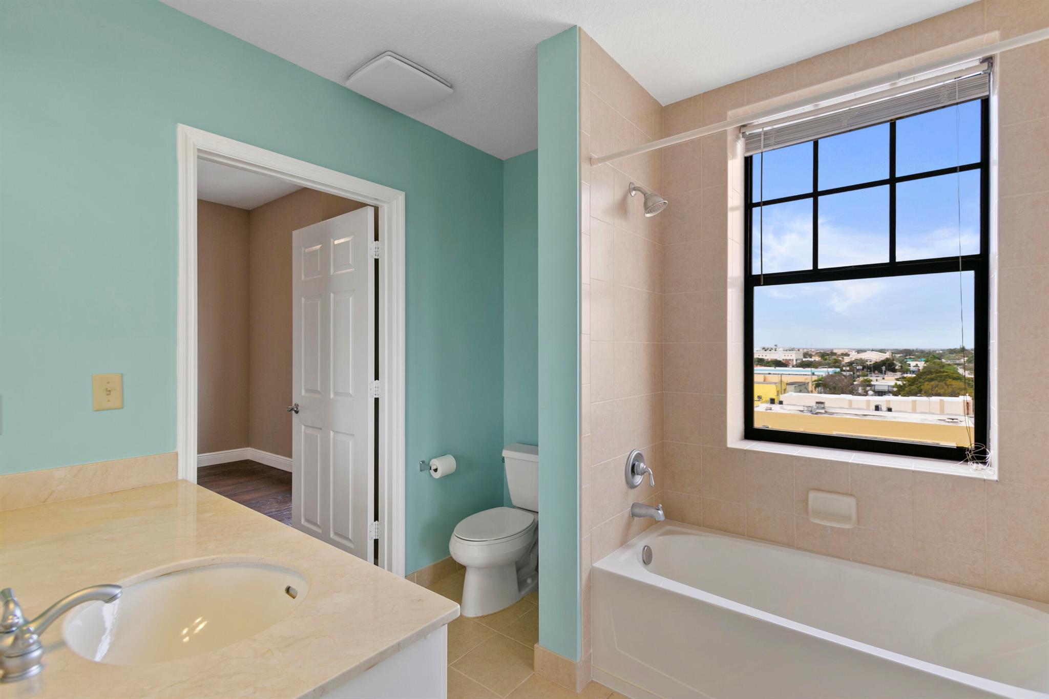 LUCERNE CONDO - Residential