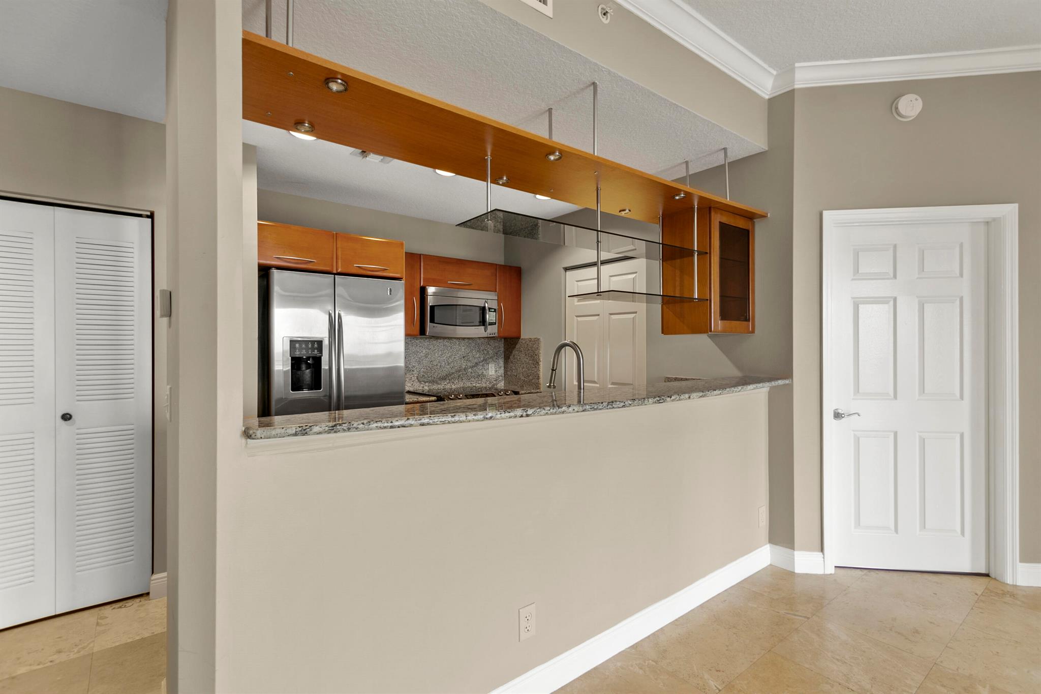 LUCERNE CONDO - Residential