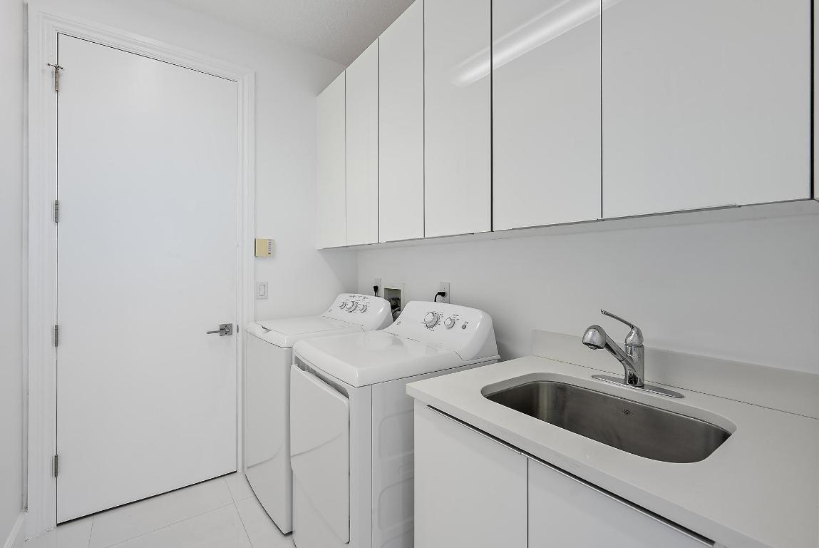 IBIS GOLF AND COUNTRY CLUB 9 - Residential Lease