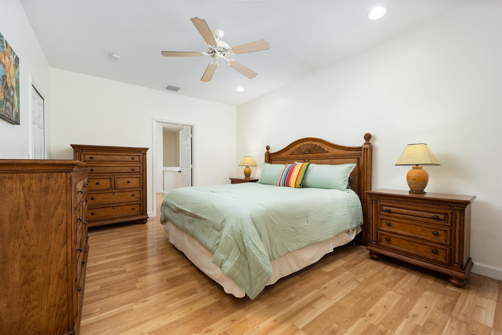 KENSINGTON GARDENS CONDO - Residential