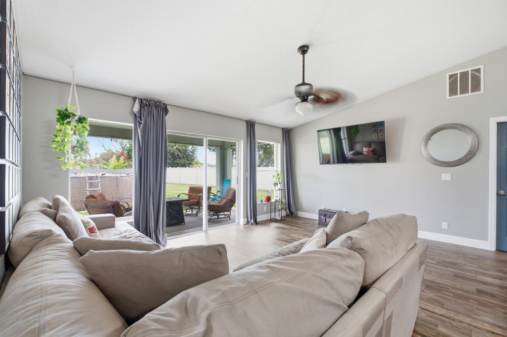 Photo of 558 SW SOUTH QUICK Circle, Port Saint Lucie, FL 34953 (MLS # B26058482)