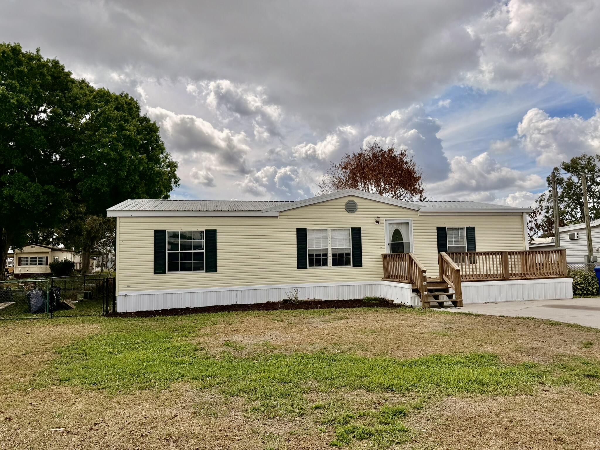 BUCKHEAD RIDGE SUB - Residential