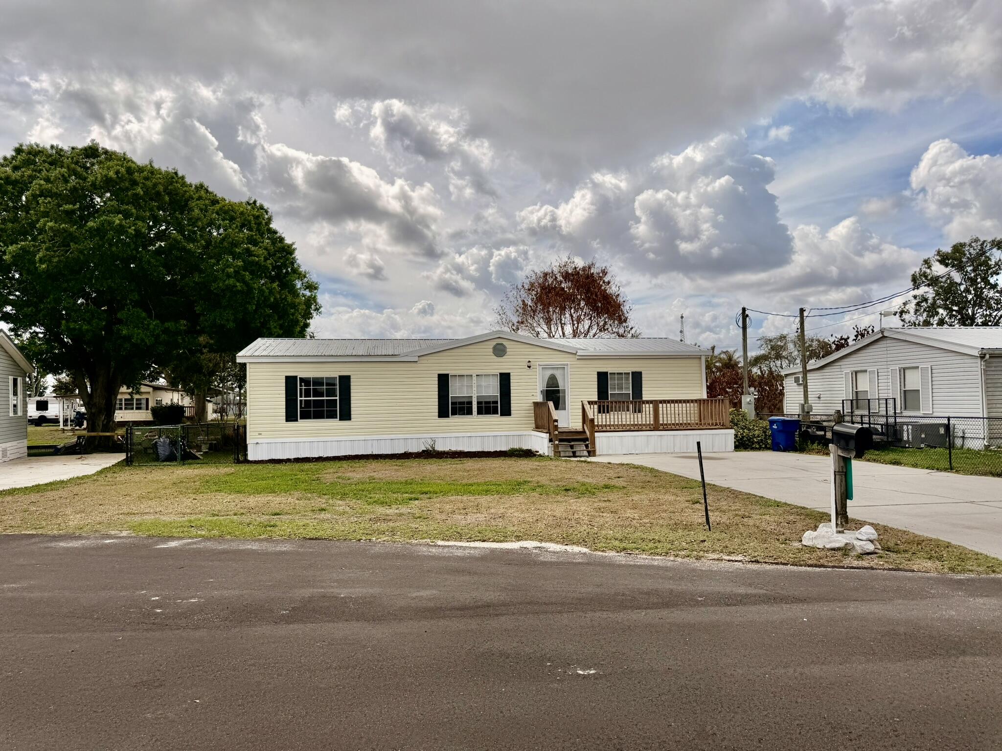 BUCKHEAD RIDGE SUB - Residential