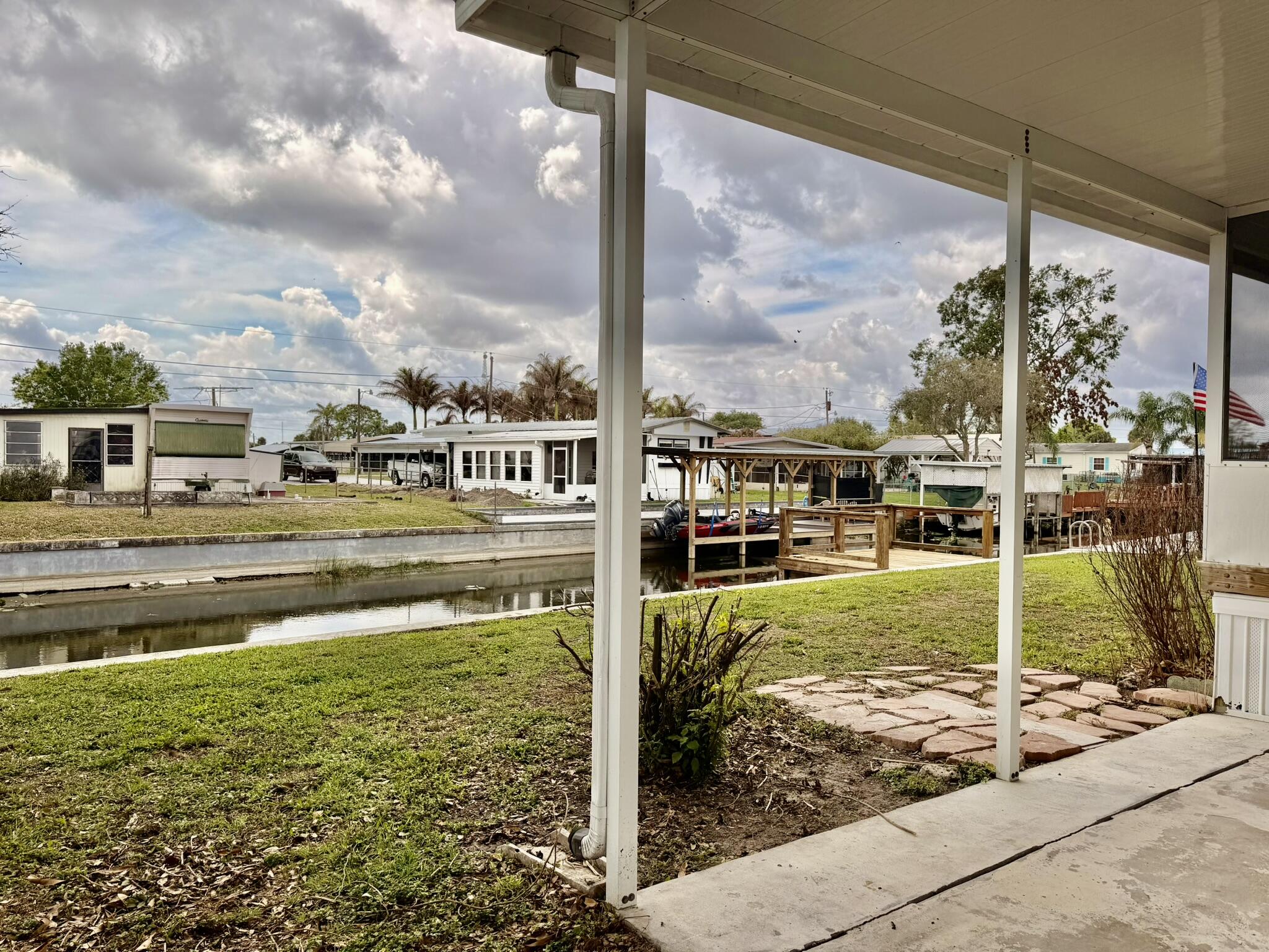 BUCKHEAD RIDGE SUB - Residential