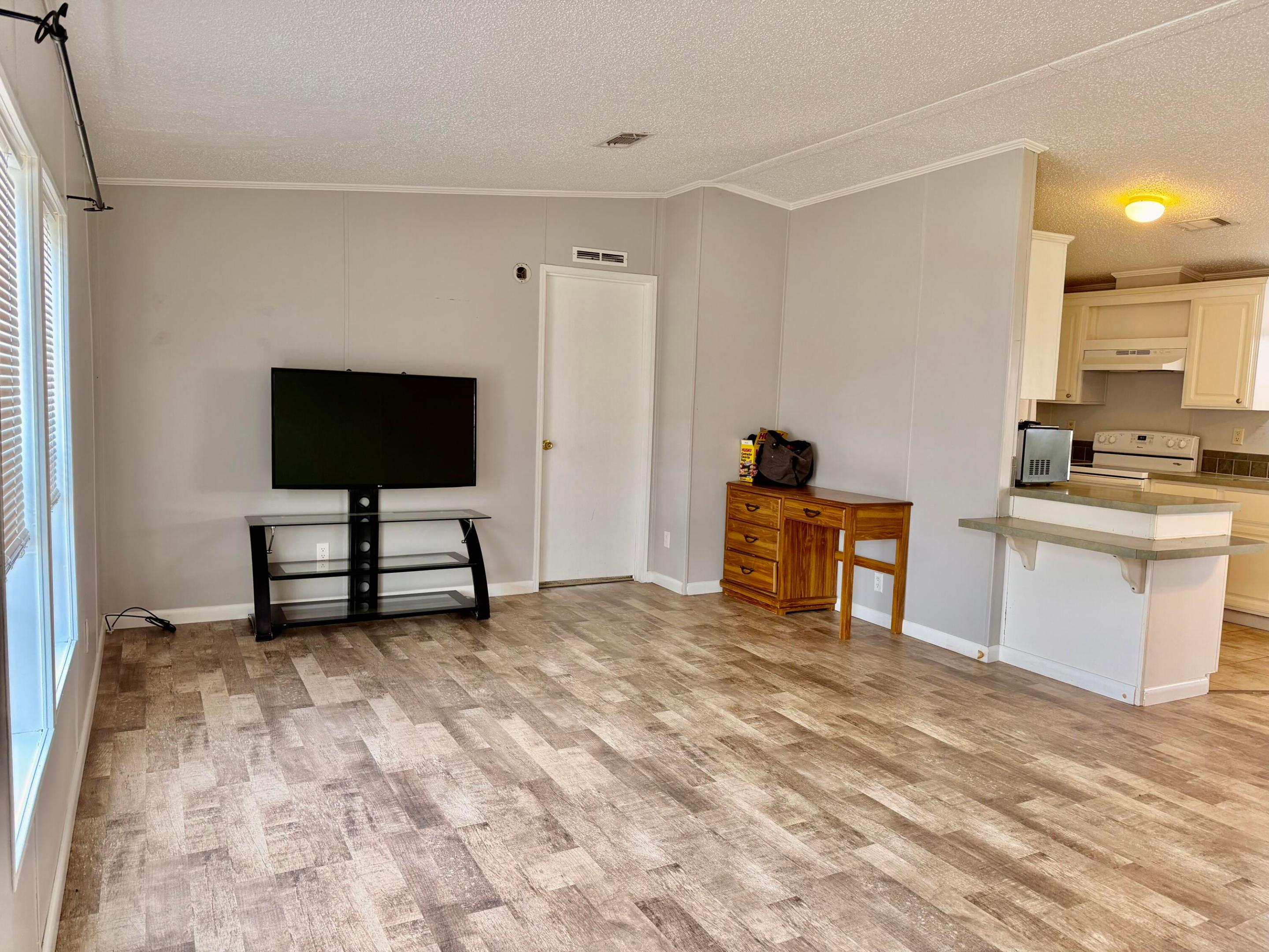 BUCKHEAD RIDGE SUB - Residential