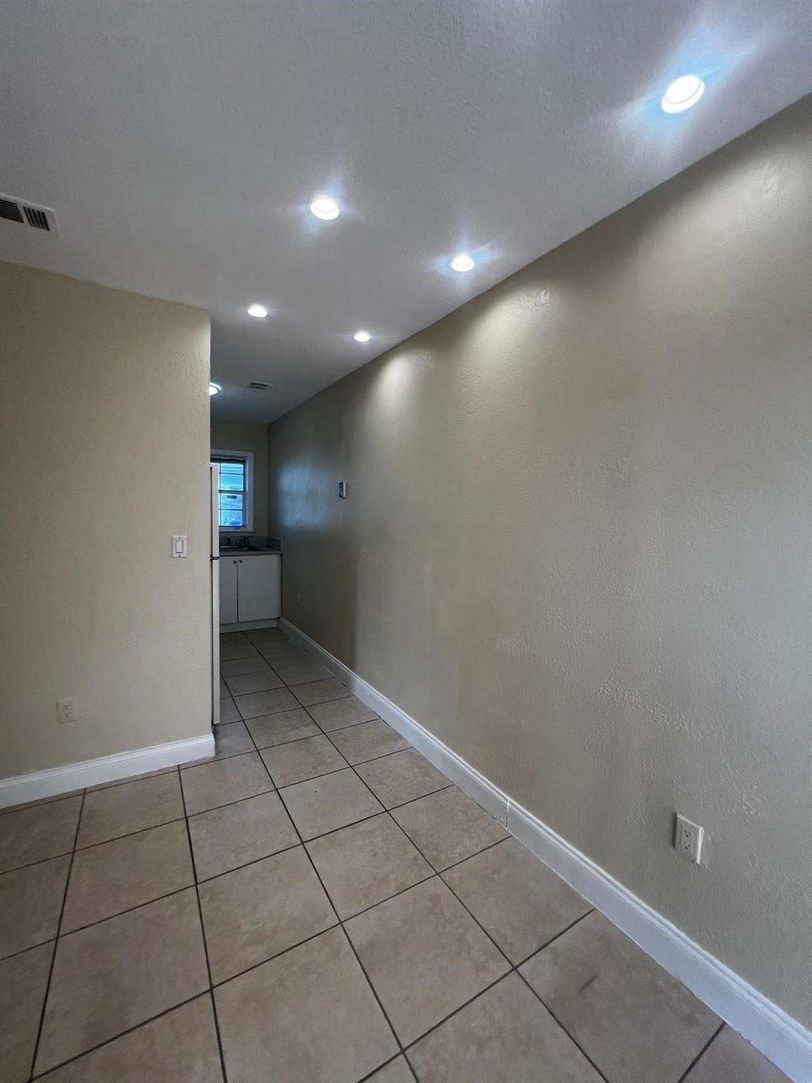 22300 SW 115th unit 4