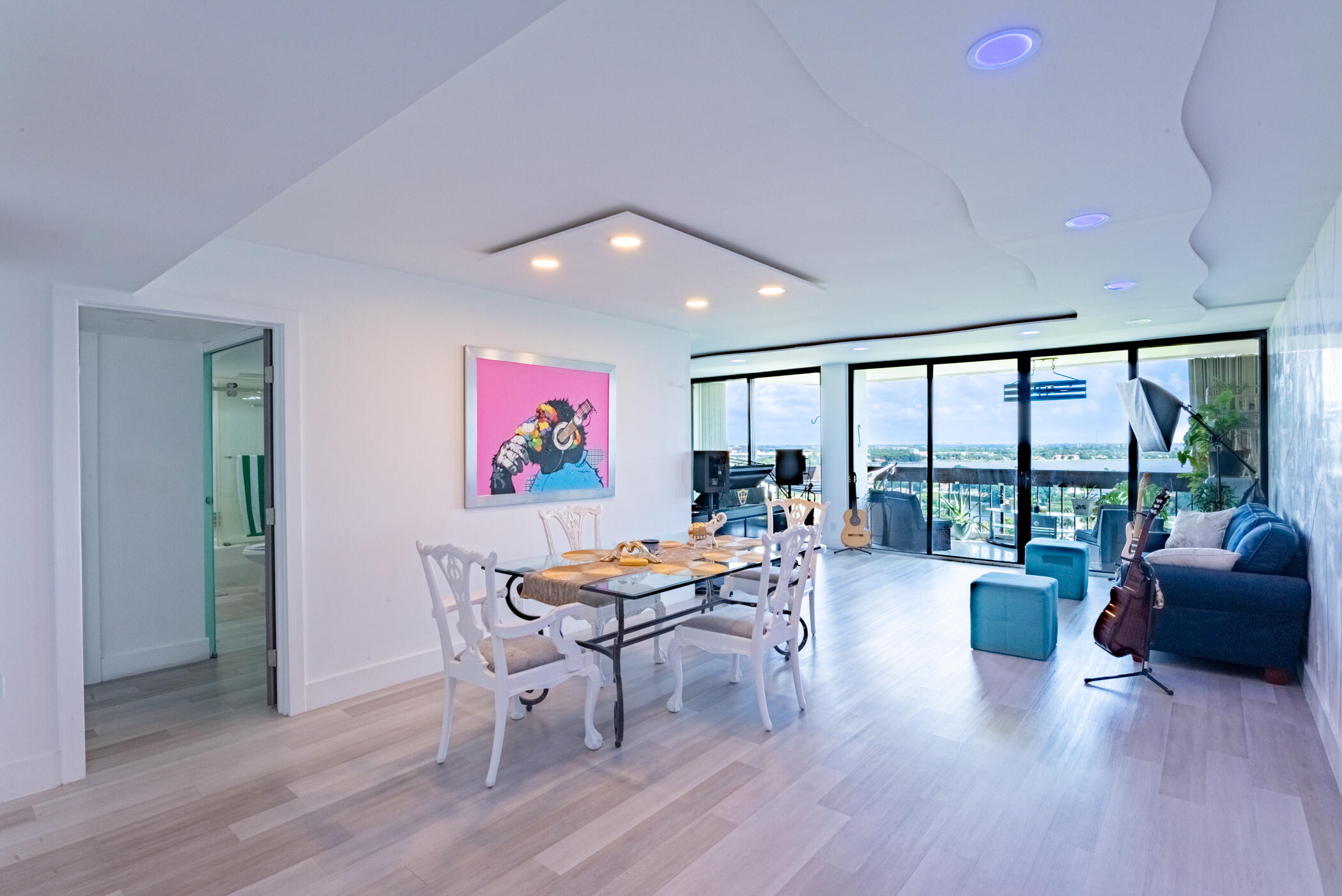 2000 Presidential Way 1401