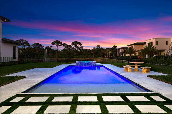 SYMPHONY AT JUPITER - Residential