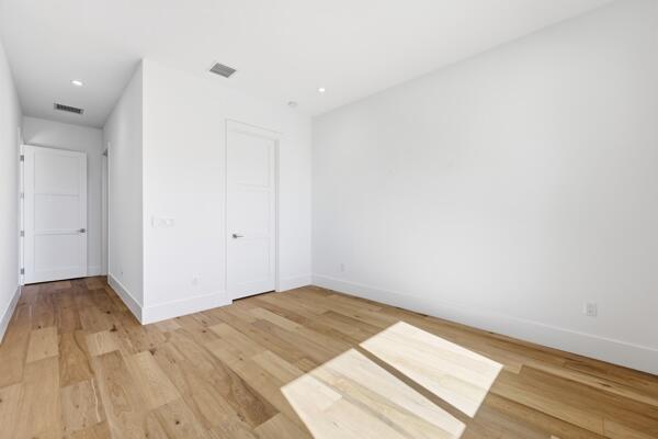 SYMPHONY AT JUPITER - Residential