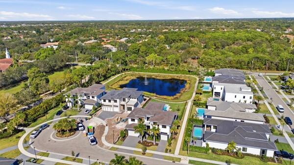 SYMPHONY AT JUPITER - Residential