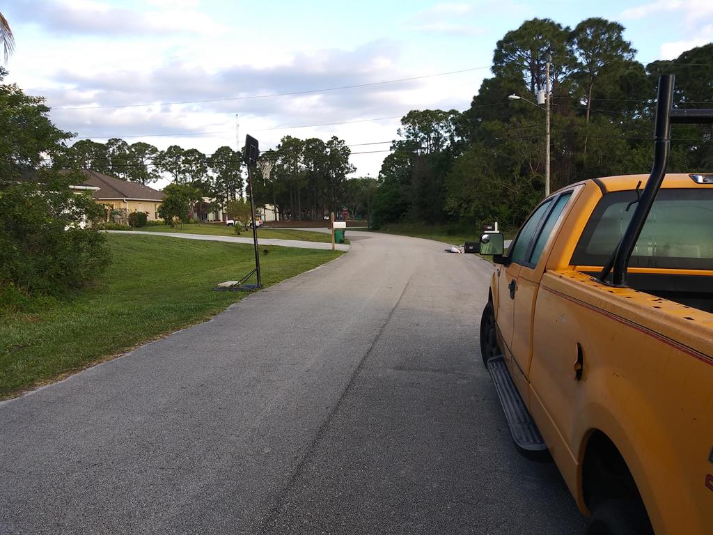 PORT ST LUCIE SECTION 41 - Land