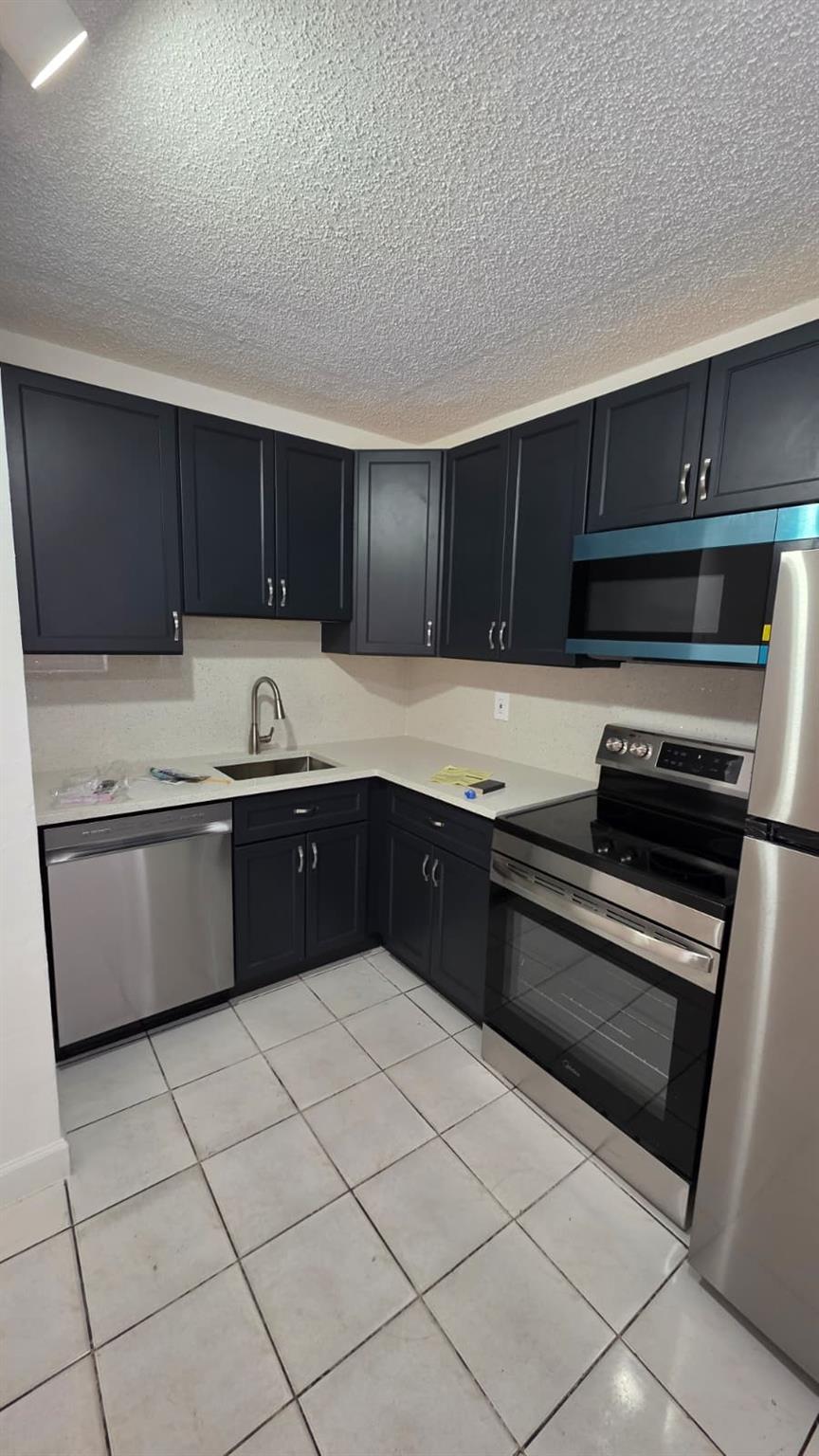 651 NW 42nd Ct 103