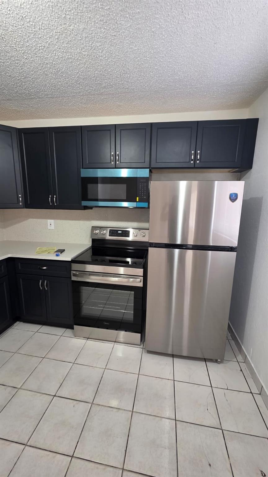 651 NW 42nd Ct 103