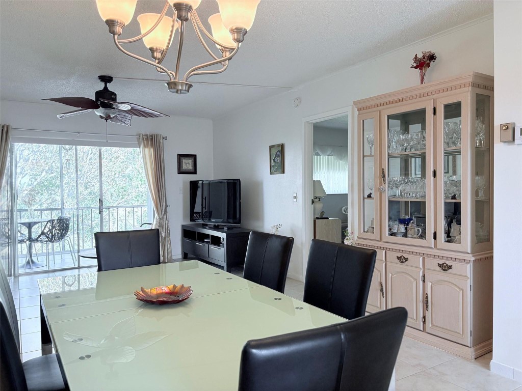 Oriole Golf & Tennis TWO - Residential