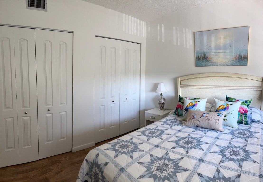 Oriole Golf & Tennis TWO - Residential