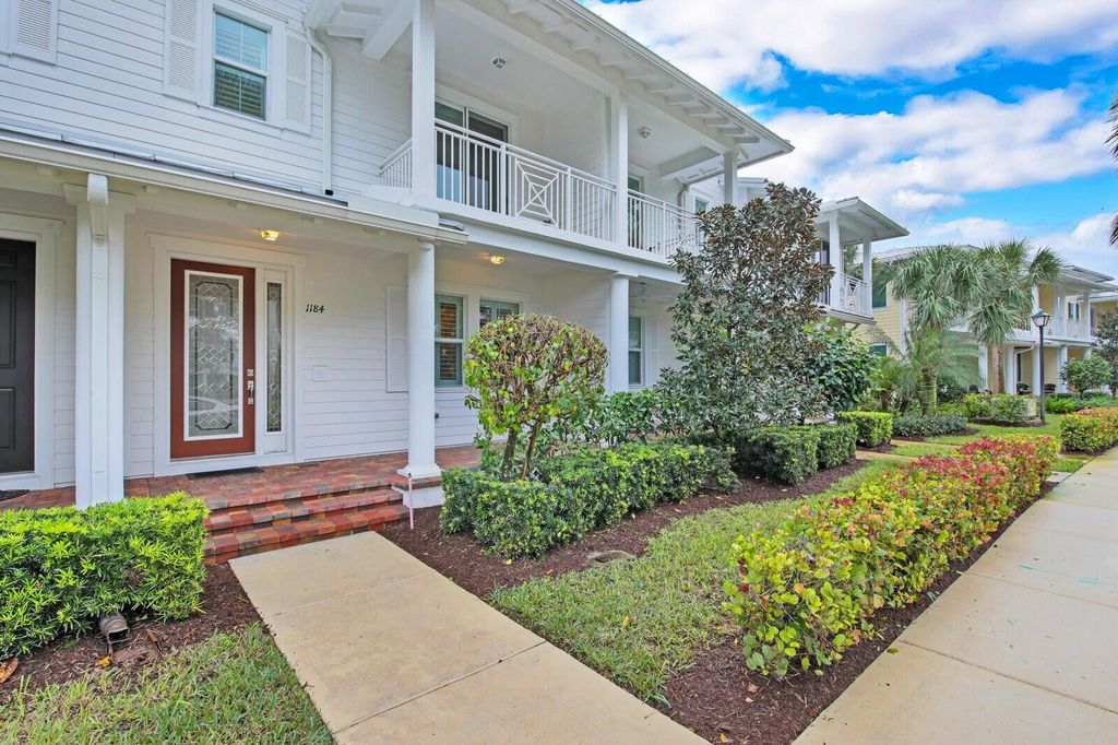 Photo of 1184 S Community Drive, Jupiter, FL 33458 (MLS # R11110918)