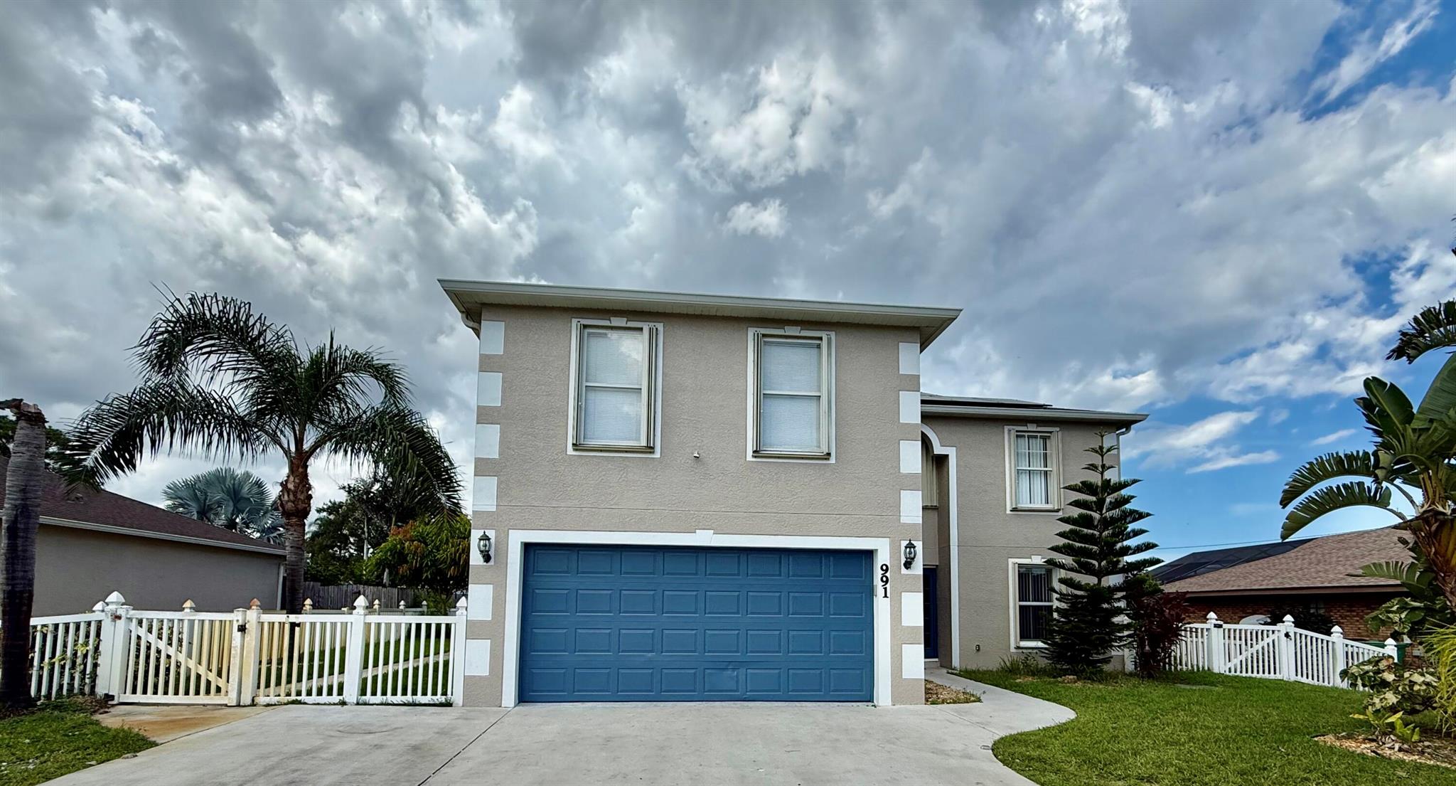 PORT ST LUCIE SECTION 3 - Residential