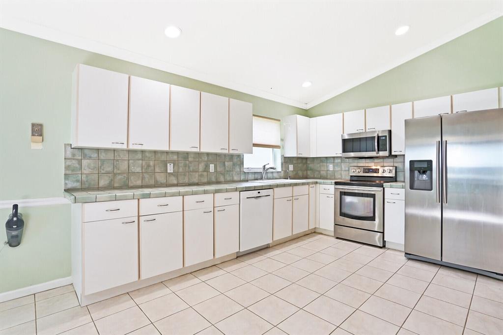 WELLINGTONS EDGE PAR 76 PH 1 - Residential