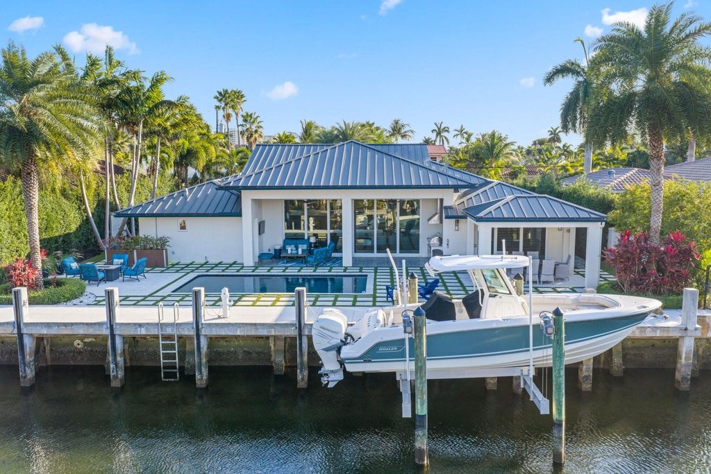 Photo of 3041 NE 40th Court, Fort Lauderdale, FL 33308 (MLS # F10543530)