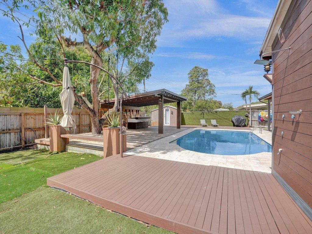 Photo of 545 NW 46th Avenue, Plantation, FL 33317 (MLS # F10474070)