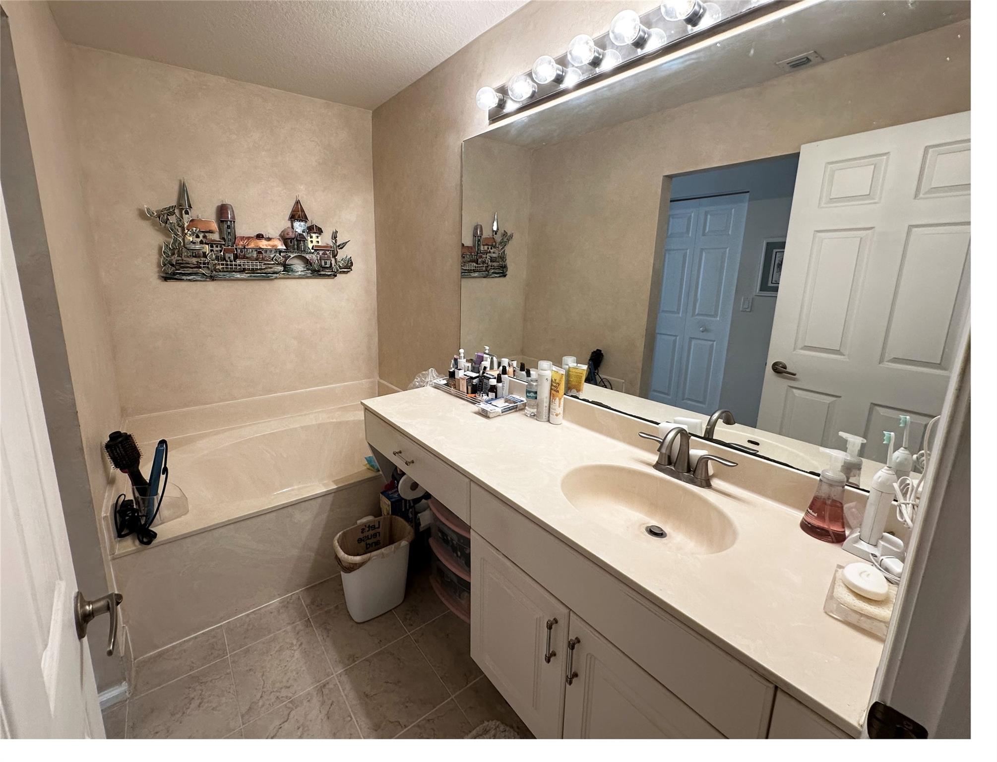 Heron Bay - THE FAIRWAYS - Residential Lease