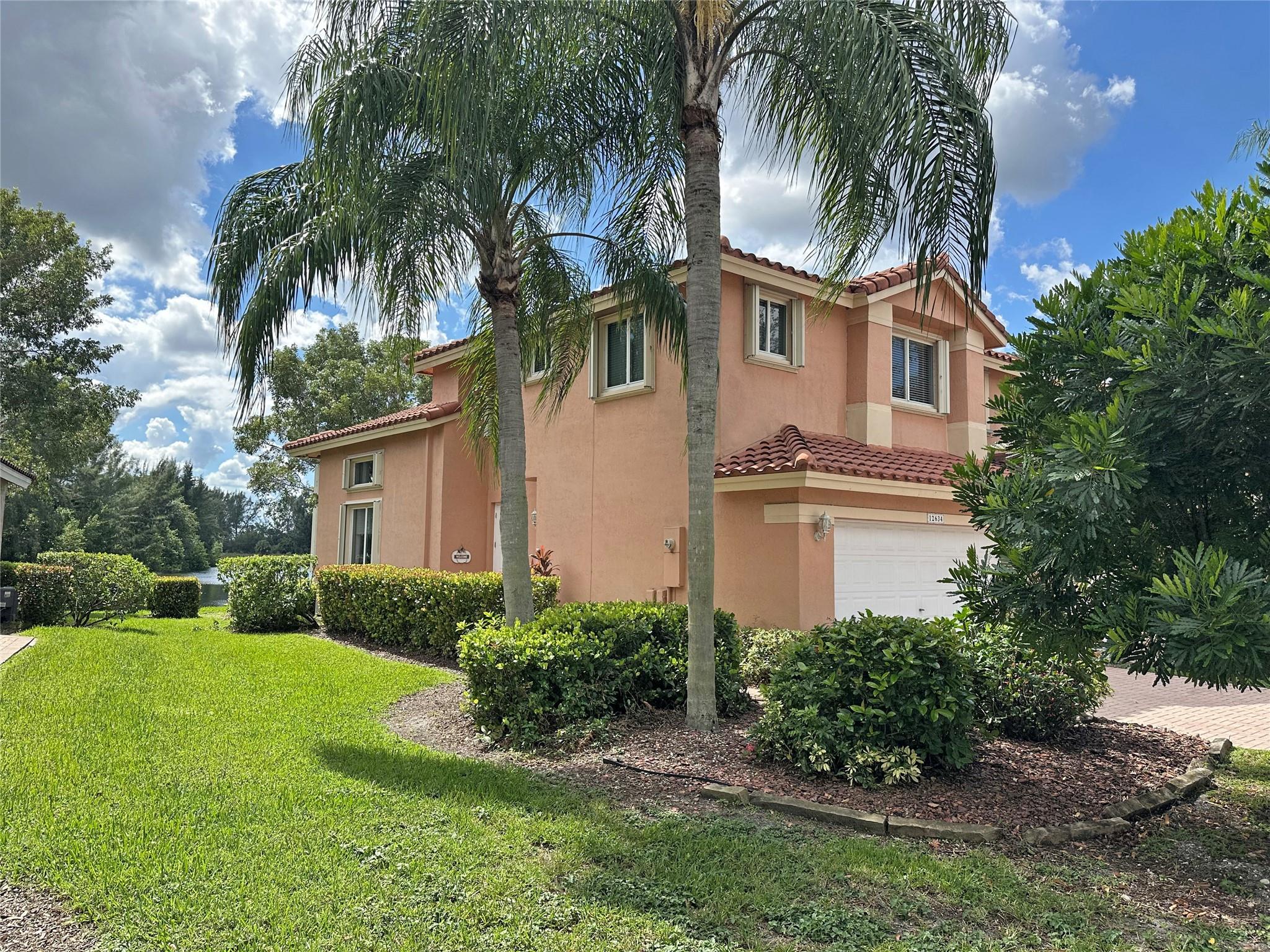 Heron Bay - THE FAIRWAYS - Residential Lease